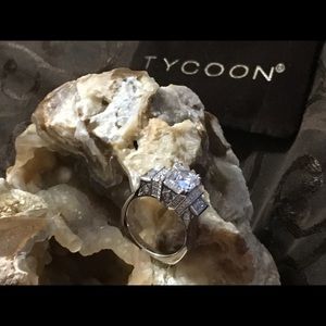Tycoon Ring